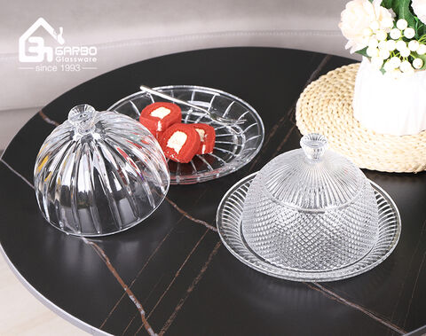 High-white embossed glass serving cake dessert dish with lid for home party use