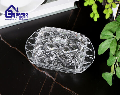 Wholesale high-white machine-made butter dish with lid engraved design for home table use
