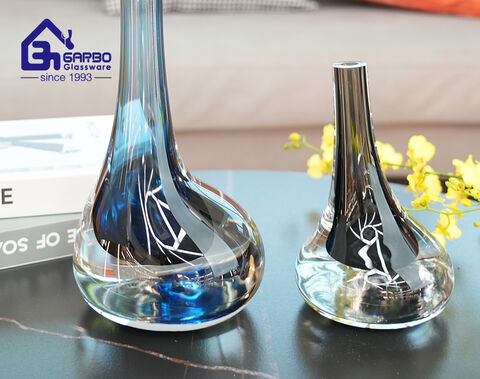 Farbglasur, hochwertige Blumenvase, blaue Glasvase im europäischen Stil