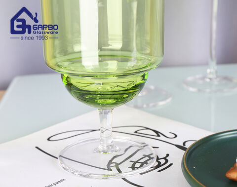 Collection de verres à Champagne vintage de couleur verte solide de 215ml avec tige transparente