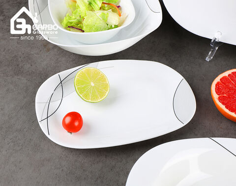 Plato de comida del fabricante de China Plato de cena de vidrio de ópalo blanco con nueva calcomanía