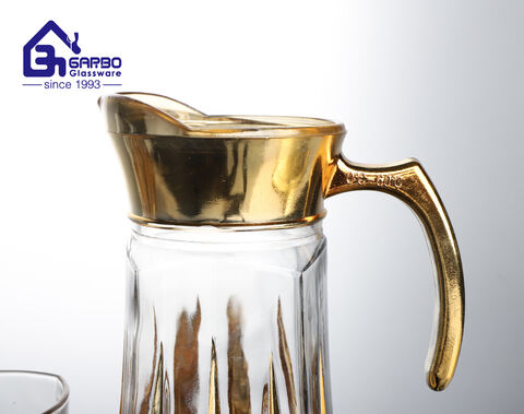 Machine-made high white quality Africa style 7pcs glass pitcher jug set with golden plating design
