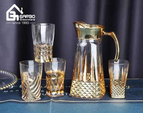 Hochweißes 7-teiliges Wasserkrug-Set aus Glas mit goldenem Dekor für den Heimgebrauch