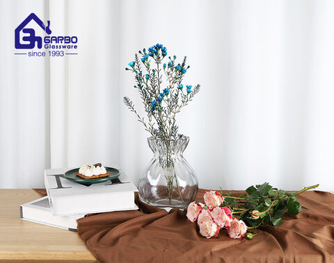 High-end elegant ion-plating blown glass vase for home use