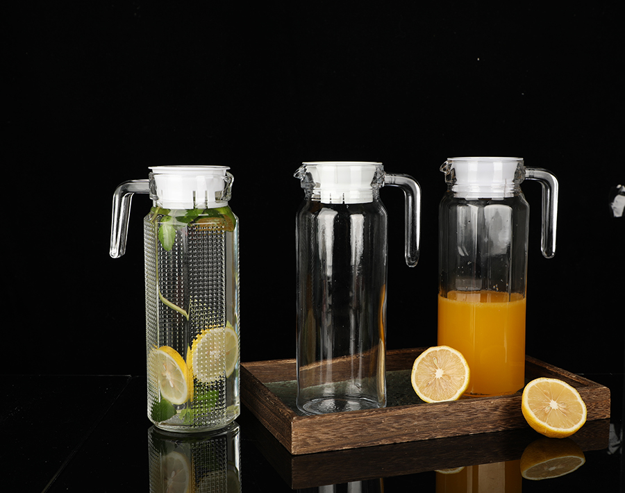 Mexiko heißer Verkauf geripptes Design 1L Glas Wasserkrug für Restaurant