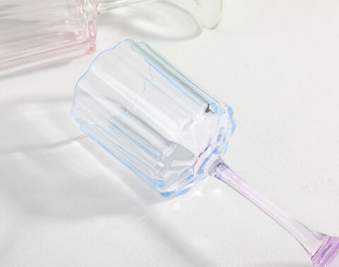 Colorful Flower Shape Vintage 400ml Glass Goblets 