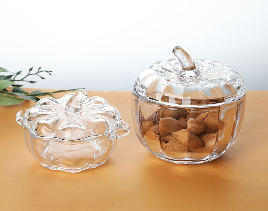 Factory wholesale pumpkin design glass candy jar soda lime glass 