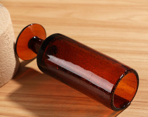 China Factory Handmade Amber Solid Colored Embossed Glass Water Drinking Cup Stemware