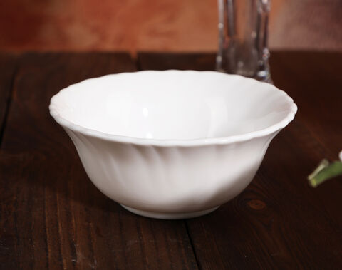 Elegant European Style Opal Glass Outer Flower Shape White Jade Opalware