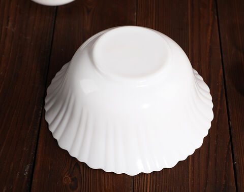 Elegant European Style Opal Glass Outer Flower Shape White Jade Opalware