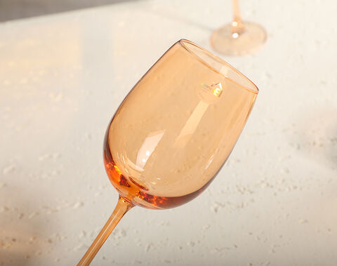 Machine-blown spraying orange colored drinking glass stemware for bar use online gift shop