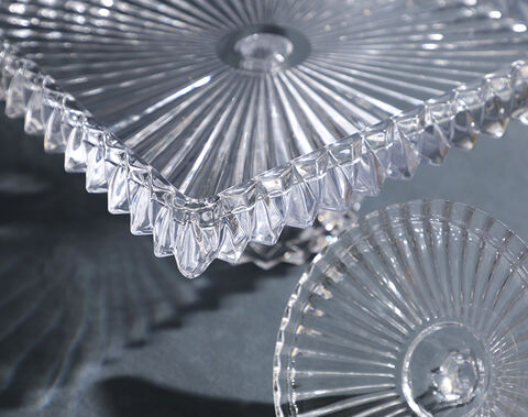 Trends high quality glass bowl with line design footed fruit plate
