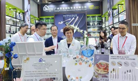 134th Canton Fair glassware booth from GARBO