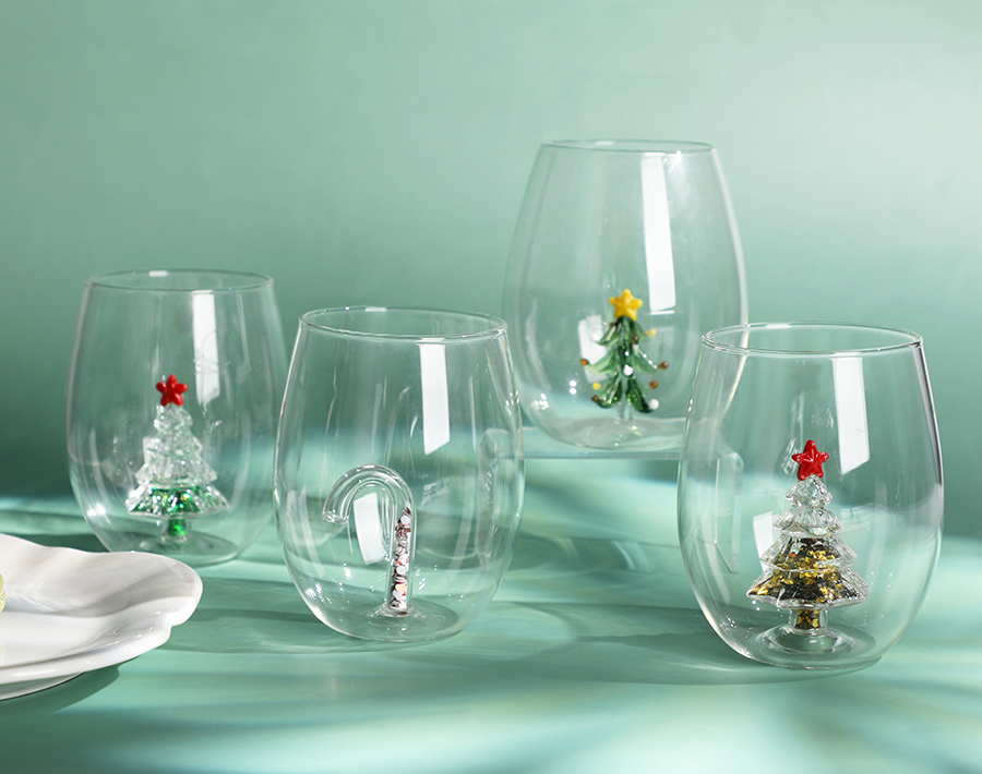 Christmas Collection Glass Cup with 3D Inner Design Factory OEM/ODM